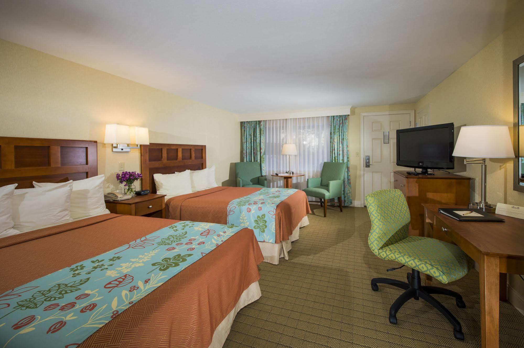Ogunquit The Milestone Inn ภายนอก รูปภาพ